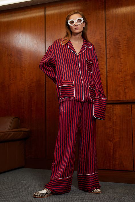 House of Holland Resort 2019 Fashion Show Collection: See the complete House of Holland Resort 2019 collection. Look 2 Striped Pjs, Pajama Fashion, Sleepwear Fashion, Photography Book, House Of Holland, Christmas Pjs, Night Suit, Vogue Russia, 2019 Fashion