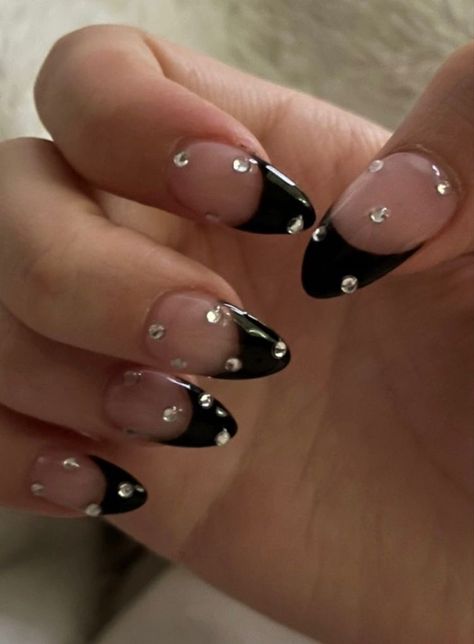 nails Black French Tips Rhinestones, Black French Almond Nails With Rhinestones, Black Almond Design Nails, Almond Black French Tip Nails With Rhinestones, Almond French Tip Rhinestones, Black French Tips With Diamonds, Black Nail Diamonds, Black Tips With Rhinestones, Black French With Diamonds