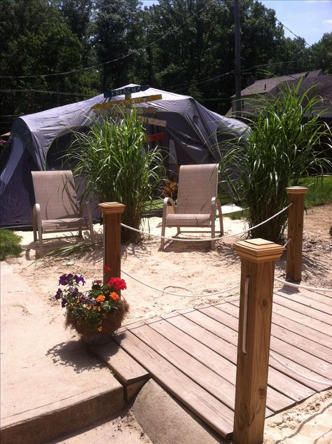 Backyard beach camping! TD Mini Beach In Backyard, Faux Beach Backyard, Backyard Beach Ideas, Tulum Garden, Sand Backyard, Beachy Backyard, Narrow Backyard Ideas, Beach Landscaping, Kid Friendly Backyard