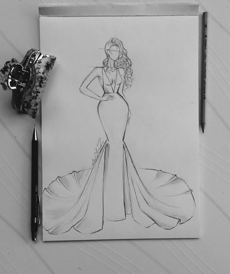 Top Drawing, Fashion Design Inspiration, Dramatic Dresses, Pencil Drawings For Beginners, Fashion Illustration Collage, Fashion Figure Drawing, Fashion Illustrations Techniques, Fashion Drawing Sketches, Fashion Drawing Tutorial