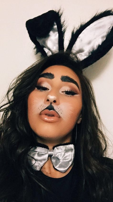 Bunny makeup ideas Bunny Face Paint, Bunny Makeup, Bunny Face, Dark Skin Makeup, Halloween Makeup, Skin Makeup, Maquillaje De Ojos, Face Paint, Black Women