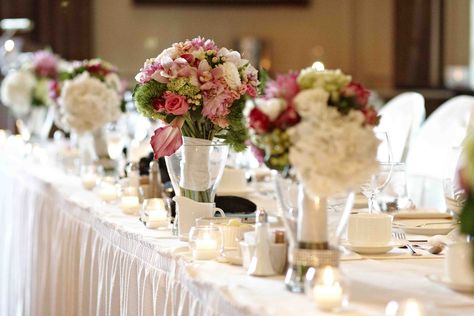 Head table dressed with bridal party bouquets Head Table Flowers, Sweetheart Table Flowers, With Bridesmaid, Bridal Party Tables, Bridal Party Bouquets, Head Table Wedding, Bridesmaids Bouquets, Bridal Table, Bridesmaid Bouquets