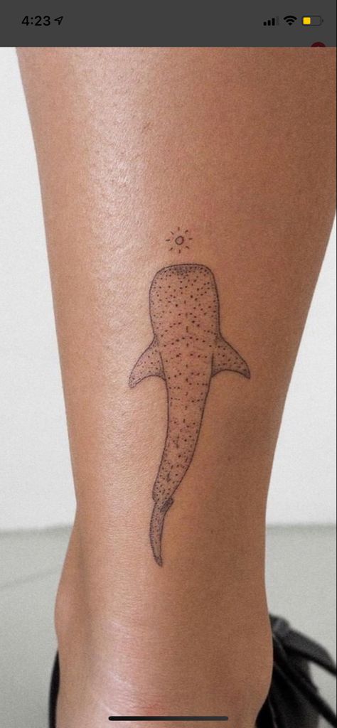 Whale Shark Tattoos For Women, Beachy Spine Tattoo, Whale Shark Tattoo Design, Shark Tattoo Ideas, Whale Shark Tattoo, Beachy Tattoos, Whale Tattoos, Shark Tattoo, Mini Tattoo