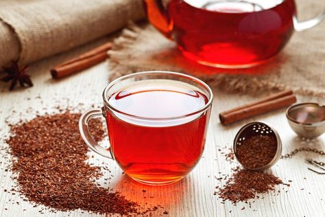 Image of a cup of Rooibos Tea Rooibos Tea Benefits, Winter Drink, Healthy Teas, Rooibos Tea, Detox Program, Tea Benefits, Red Tea, A Cup Of Tea, Infused Water