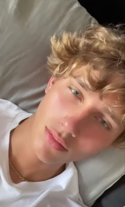 Guys With Blonde Hair And Green Eyes, Blonde Guy Green Eyes, Blond Green Eyes Guy, Blue Eyed Blonde Guy, Boy With Blonde Hair And Green Eyes, Blonde Hair And Blue Eyes Boy, Blonde Green Eyes Guy, Boys With Blonde Hair And Blue Eyes, Boy With Blonde Hair And Blue Eyes