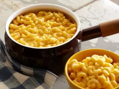 Stove Top Mac-n-Cheese Recipe | Alton Brown | Food Network Macncheese Recipe, Stove Top Mac And Cheese, Stovetop Mac And Cheese, Brown Recipe, Best Mac And Cheese, Macaroni N Cheese Recipe, Alton Brown, Mac And Cheese Recipe, Cooking Channel