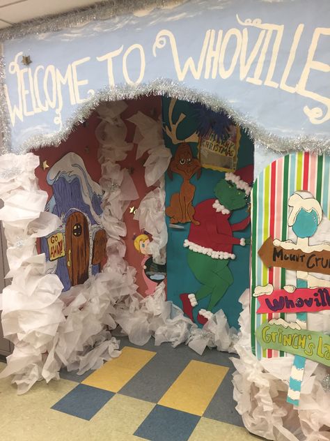 Grinch Christmas Hallway Decorations, Welcome To Whoville Door Decoration, Whoville Christmas Decorations Classroom, Grinch School Door, Classroom Christmas Door Contest, Homemade Grinch Decorations, Whoville Classroom Decorations, Whoville Door Decorations For School, Whoville Classroom Door