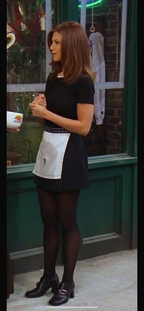 Cool Waitress Outfit, Rachel Green Cafe Outfit, 90s Waitress Outfit, Server Outfits Black, Cafe Waitress Aesthetic, Rachel Waitress Outfit, Waitress Aesthetic Outfit, Work Uniform Aesthetic, Waitressing Outfit