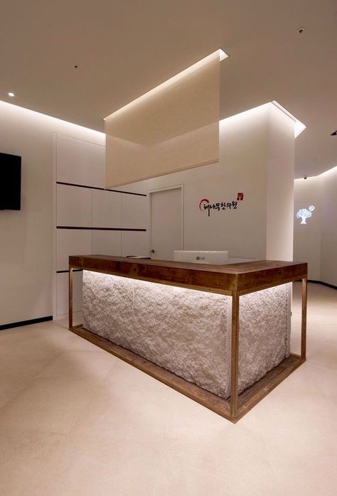 Office Reception Design, Reception Desk Office, Reception Desk Design, Corporate Office Design, Korea Design, Modern Office Design, Lobby Interior, Corporate Interiors, Office Reception