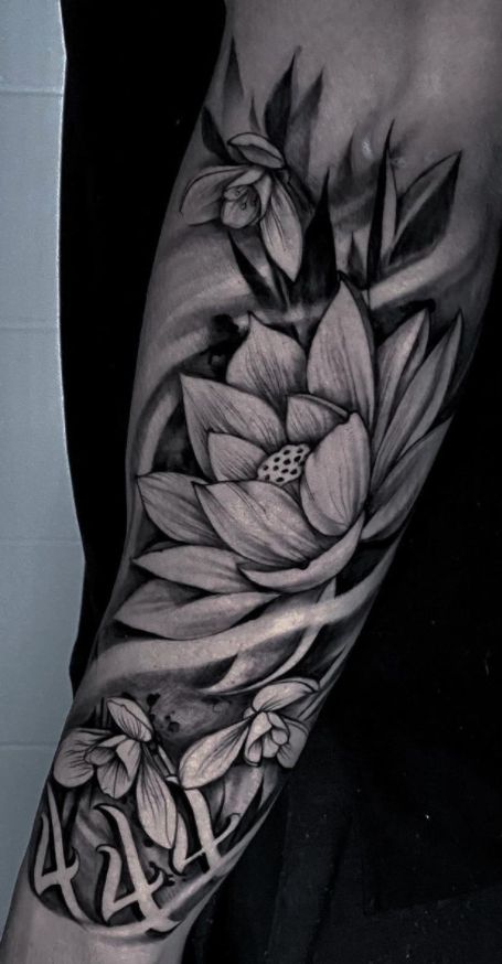 Black And White Water Lily Tattoo, Water Lily Tattoo Black And White, Water Lilies Tattoo Design, Lilly Pad Tattoo Ideas, Waterlily Tattoo Design, Water Lilies Tattoo, Water Lily Tattoo Design, Lilly Tattoos, Waterlilly Tattoo