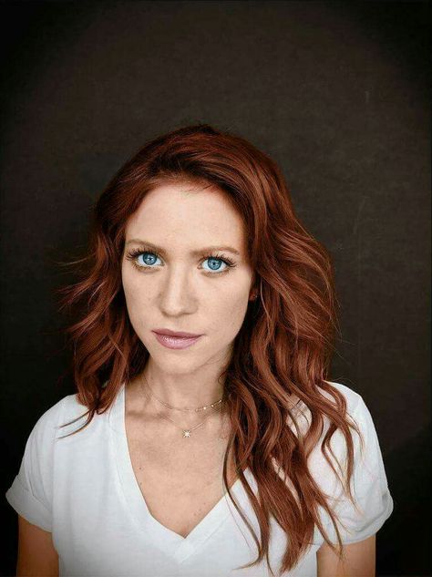 Pale Skin Hair Color, Auburn Balayage, Red Hair Blue Eyes, Hair Pale Skin, Brittany Snow, Copper Hair Color, Hair Color Auburn, Trendy Hair Color, Auburn Hair