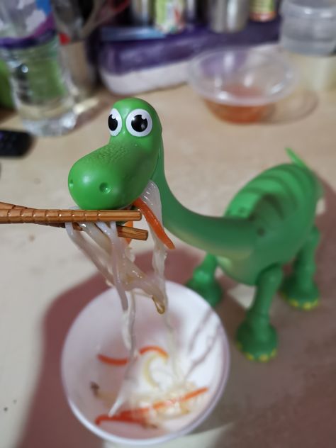 My Little pet dinosaur loves to eat Vietnamese noodle. Pet Dinosaur, Picture Perfect Smile, Vietnamese Noodles, Perfect Smile, Dinosaurs, Picture Perfect, Lemonade, Dinosaur Stuffed Animal, Mario Characters