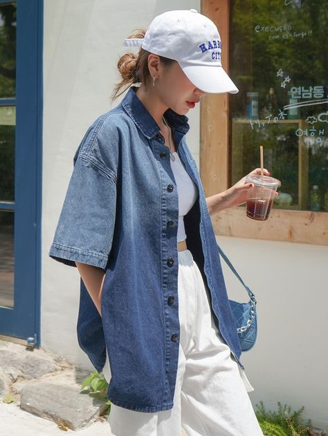 How To Style A Short Sleeve Button Up Shirt Women, Denim Shirt Outfit Korean, Denim Long Sleeves Outfit Women, Denim T Shirt Outfit Women, Blue Short Sleeve Button Up Outfit, Blue Polo Long Sleeve Outfit Women, Polo Outfits For Women Summer, Denim Button Up Shirt Outfit Summer, Short Sleeve Denim Shirt Outfit Women