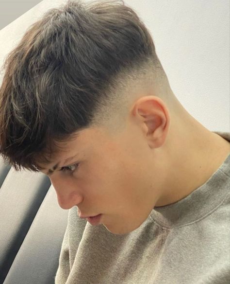 Taper Fade Short Hair, Mid Fade Haircut, Drop Fade Haircut, Haircut Selfie, High Fade Haircut, Photo Hijab, Mens Haircuts Short Hair, Low Fade Haircut, Crop Haircut