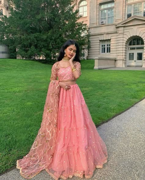 Wedding Outfits Indian, Pool Party Dresses, Desi Dress, Wedding Dresses Indian, Outfits Indian, Celebrity Wedding Dresses, Traditional Indian Dress, Desi Fashion Casual, Indian Photoshoot