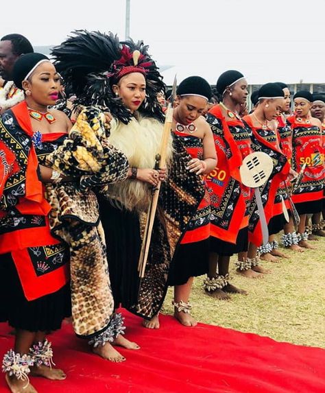 Swazi Royals In Traditional Emahiya Attire Eswatini Traditional Attire, Siswati Traditional Attire Women, Swazi Traditional Attire Women, Swati Wedding Dresses, Swati Traditional Attire Women, South African Traditional Clothing, Swati Traditional Attire, Swazi Traditional Attire, Afro Wedding