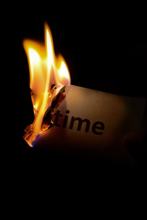 Fire Asthetics Photos, Burning Photos Aesthetic, Fire Photography Ideas, About Time Aesthetic, Burning Paper Aesthetic, Strike Aesthetic, Fire Element Aesthetic, Paper On Fire, Burning Aesthetic