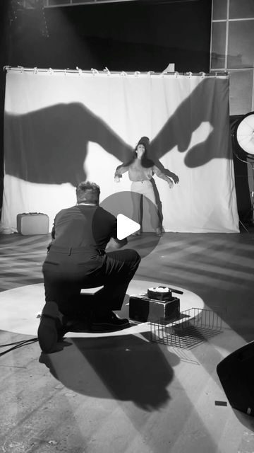 PMW Projection Immersive Interactive New Media Art & Tech on Instagram: "Technique invented before projection Mapping! 
It is Old School Shadows! 

by @claire_et_antho 

_____
#pmw
#projection_mapping_world
@projection_mapping_world 

#depressionhelp #dépression #psychologie #penseesnegatives #danse #santementale #stromae @stromae #lavie #gerersesemotions #emotional #mapping #shadows #shadow #shadowproject #shadowsense #theater #theatre #performance #artperformance #dance #choreography #choreo #choreographer" Projection Art, Puppetry Theatre, Shadow Dance, Performing Arts Theater, Shadow Sense, Theatre Performance, Shadow Theatre, New Media Art, Dance Theater