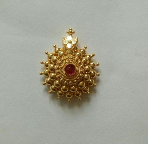 Gold Pendent, Gold Pearl Jewelry, Antique Gold Jewelry Indian, Nose Studs, Gold Jewelry Simple Necklace, Gold Mangalsutra Designs, Gold Necklace Indian Bridal Jewelry, Gold Bridal Jewellery Sets, Gold Jewelry Stores