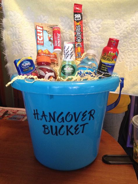 Brothers 21st Birthday Gift, Hangover Basket Ideas, 21sr Birthday Ideas For Guys, 21st Birthday Ideas For Guys Gift, 21st Birthday Ideas For Guys Decorations, Hangover Basket, Alcohol Baskets, Boys 21st Birthday, 21st Birthday Gifts For Guys