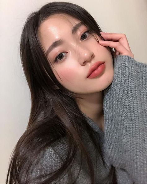 #ulzzang #makeup #korean #pretty #aesthetic Makeup Ala Korea, Makeup Asia, Makeup Ulzzang, Make Up Diy, Korean Natural Makeup, Korean Makeup Tips, Festival Make Up, Asian Makeup Looks, Korean Makeup Look