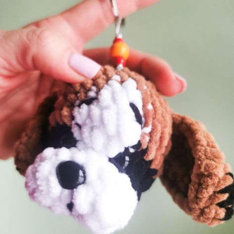 Charlie, the Saint Bernard Keychain Crochet pattern by Toy Smuggler Keychain Crochet Pattern, Keychain Crochet, Crochet Tutorials, Toy Pattern, Crochet Keychain, The Saint, Saint Bernard, Crochet Tutorial, Crochet Pattern