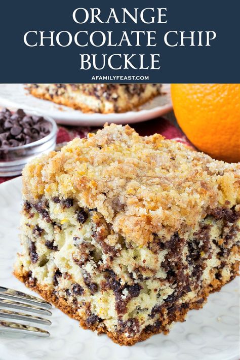 Orange Chocolate Chip Buckle Coffee Cake Bundt, Bakery Style Blueberry Muffins, Infused Chocolate, Baking Bad, Blueberry Buckle, Crumb Cake Recipe, Orange Chocolate, Chocolate Chip Cake, Berries Recipes