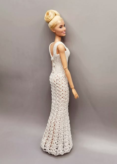 Barbie Wedding Dress - HandmadebyRaine Barbie Crochet Free Patterns, Barbie Crochet Gown, Crochet Gown, Crochet Wedding Dress Pattern, Gown Making, Barbie Gown, Crochet Barbie Patterns, Wedding Mermaid, Barbie Doll Patterns