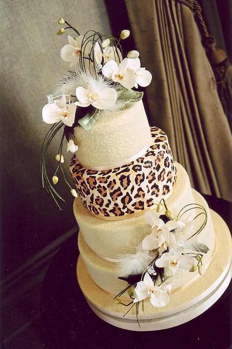 Formal Desserts, Cheetah Print Wedding, Animal Print Wedding, Leopard Print Wedding, Leopard Wedding, Leopard Cake, Super Torte, Cake Elegant, Animal Print Cake