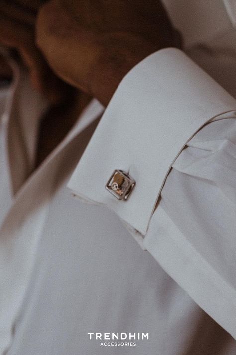 A man wearing a white shirt. The picture zooms in on his cufflinks in gold and silver colours. Steam Punk Aesthetic, Suit Aesthetic, Engraved Cufflinks, French Cuff Shirts, Double Cuff, Mens Formal Wear, Shirt Cuff, Suit Shirts, Matching Jewelry