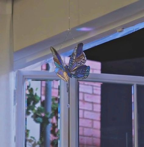 Nevertheless Butterfly Suncatcher, Jae On Nevertheless, Yu Nabi Room, Nevertheless Room, Nevertheless Butterfly Wallpaper, Nabi Nevertheless Butterfly, Nevertheless Kdrama Aesthetic, Nabi And Jae Eon, Nevertheless Yu Nabi