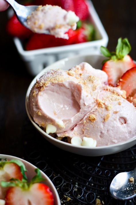 Cottage Cheese Strawberry Ice Cream (Ninja Creami Recipe) Cottage Cheese Strawberry, Ice Cream Ninja Creami, Ninja Creami Recipe, Salted Caramel Ice Cream, Ninja Recipes, Caramel Ice Cream, Cottage Cheese Recipes, Quick Easy Desserts, Ninja Creami