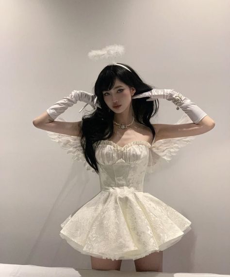 Angel Halloween Costumes, Kostum Halloween, Pretty Halloween Costumes, Angel Outfit, Angel Costume, Halloween Costume Outfits, Fantasias Halloween, Cute Halloween Costumes, Halloween 2024