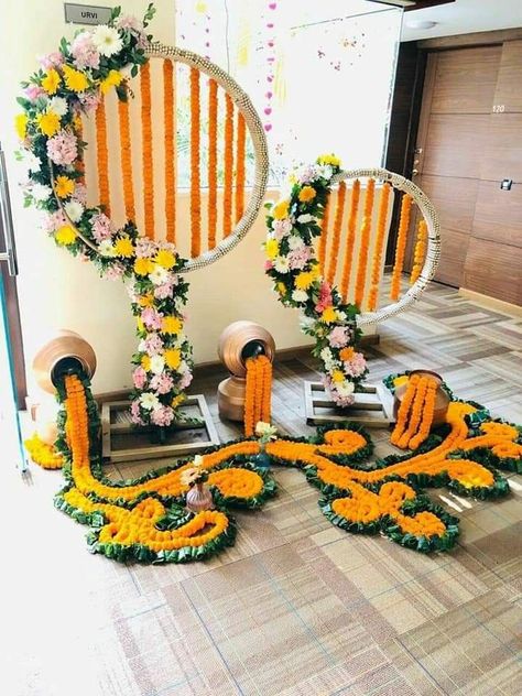 Uyyala Function, Themed Wedding Decorations, Home Flower Decor, Janmashtami Decoration, Diwali Decorations At Home, Diwali Decoration Items, Decoration For Ganpati, Wedding Entrance Decor, Housewarming Decorations