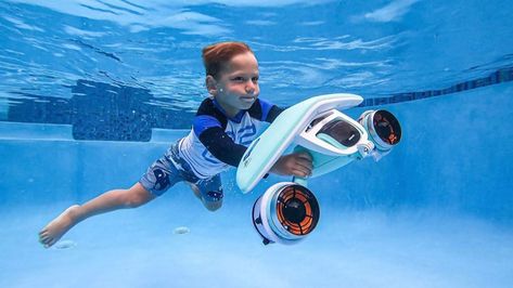 Sublue Whiteshark MixPro Is A Fun Underwater Scooter That Costs As Low As $399 | SHOUTS Underwater Diver, Underwater Scooter, Best Scooter, Underwater Sea, Experience Life, Sea Lover, On The Ocean, Water Toys, Recreational Vehicle