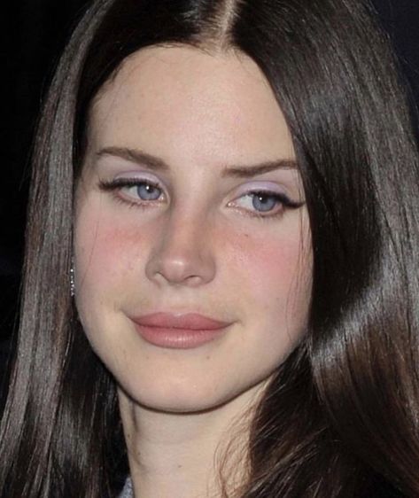 Lana Rey, Elizabeth Grant, Blue Hydrangeas, Lana Del Ray, Maquillaje Natural, Iconic Women, Beauty Queens, About Hair, Makeup Inspo