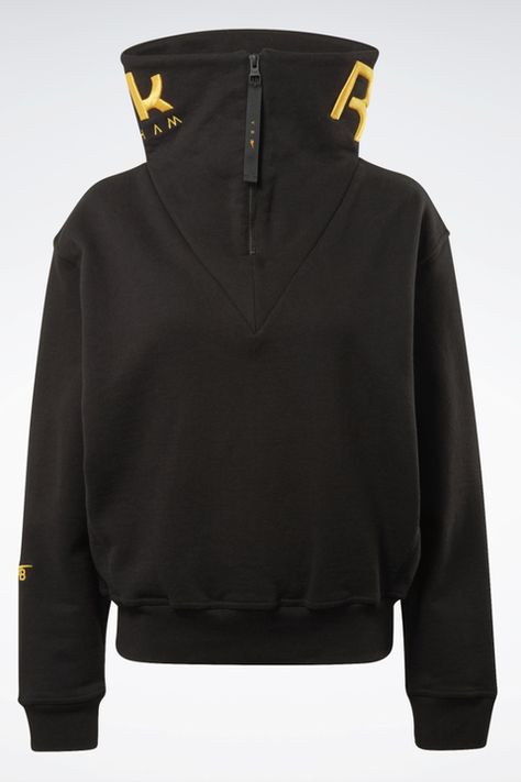 See Reebok & Victoria Beckham's Latest Sportswear Collab Reebok Victoria Beckham, Posh Spice, Black Reebok, Roll Neck Sweater, Fashion Editor, Knit Set, Victoria Beckham, Long Sleeve Crop Top, Cashmere Sweaters