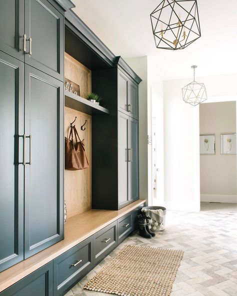 Home Decor And Interior Design on Instagram: “Herringbone brick floors and multiple awesome light fixtures! Open and enclosed storage for boots and backpacks. The perfect kind of fully…” Luxury Mudroom, Mudroom Lighting, Herringbone Brick Floor, Mudroom Inspiration, Herringbone Brick, Brick Floors, Functional Mudroom, Mudroom Flooring, Mudroom Decor