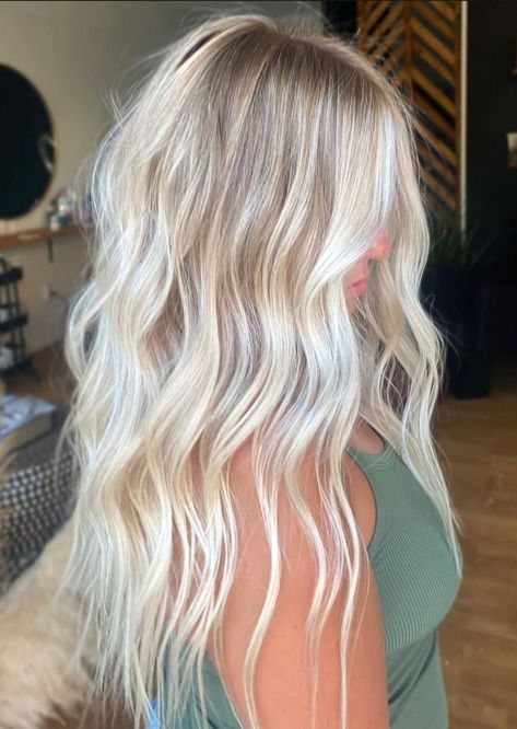 Blonde Hair Goals, Perfect Blonde Hair, Bright Blonde Hair, Summer Blonde Hair, Icy Blonde Hair, Redken Shades, Cool Blonde Hair, Dyed Blonde Hair, Face Frame