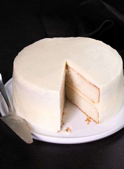 The Perfect Gluten Free White Cake | Let's Celebrate! Gluten Free White Cake, Gluten Free Vanilla Cake, White Cake Recipe, Dairy Free Eggs, Gluten Free Sweet, Pure Vanilla, Gluten Free Cake, Gf Desserts, Gluten Free Sweets