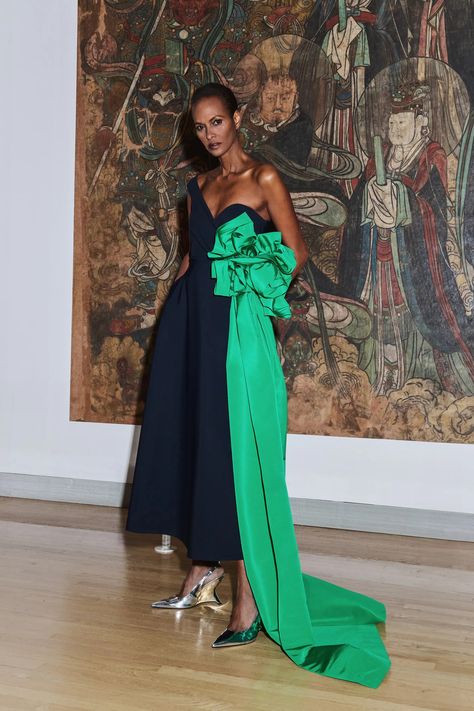 Greta Constantine Fall 2024 Ready-to-Wear Collection | Vogue Greta Constantine, Museum Photography, Asymmetrical Neckline, A Line Gown, Fall 2024, Black Tie, Trinidad And Tobago, Evening Wear, Formal Event