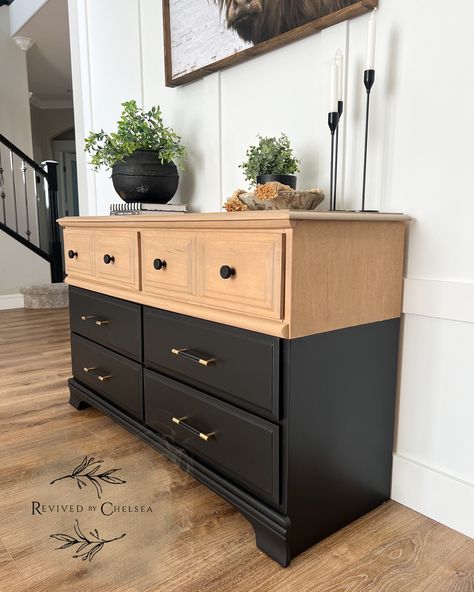 • • SOLD • • I love these maple dressers. This piece needed a bit of work but nothing a bit of elbow grease and repair magic couldn’t fix! I straightened out the base and I absolutely LOVE this new hardware on it. Oh, and let’s not disregard that stunning wood grain on top 😍 Finished in coal black by @fusionmineralpaint. DID I MENTION I HAVE MATCHING NIGHTSTANDS?! Stay tuned for the next post! 50Wx29.5H $650 • Pickup Leduc • Delivery available for a fee • 25% non refundable deposit r... Matching Nightstands, Grease, Stay Tuned, Wood Grain, The Next, Grain, Repair, Let It Be, Wood