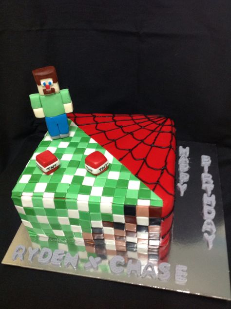 Minecraft Spider-Man combo Minecraft Pasta, Minecraft Spider, Birthday Deco, Spiderman Cake, Minecraft Cake, Minecraft Birthday, Minecraft Party, Take The Cake, Man Vs