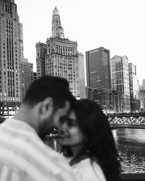 🤍 #chicagophotographer #chicagoproposal #chicagomakeupartist #chicago #riverwalk #chicagoengagementphotographer #chicagoengagement #chicagophotographers #chicagocouple #chicity #chicagomagnificentmile Engagement New York, Couple In Chicago, Chicago Couples Photoshoot, Chicago Riverwalk Engagement Photos, Chicago Engagement Shoot, Chicago Elopement Photography, Downtown Chicago Engagement Photos, Chicago Save The Date, Chicago Photoshoot