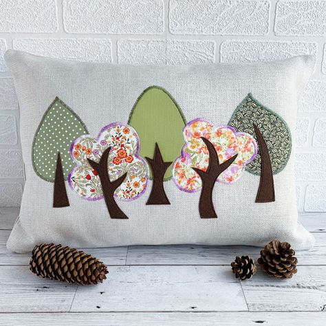 Woodland Home Decor, Leaf Pillow, Applique Cushions, Summer Trees, Rectangular Cushion, Leaves Pillow, Applique Quilting, Woodland Scene, Thread Painting