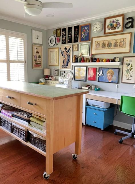 Craft Room Closet Organization - Maggie Overby Studios Craft Room Closet Organization, Library Craft Room, Tiny Sewing Room, Room Closet Organization, Charles Faudree, Basement Craft Rooms, Sewing Closet, Craft Room Closet, Closet Room Organizer