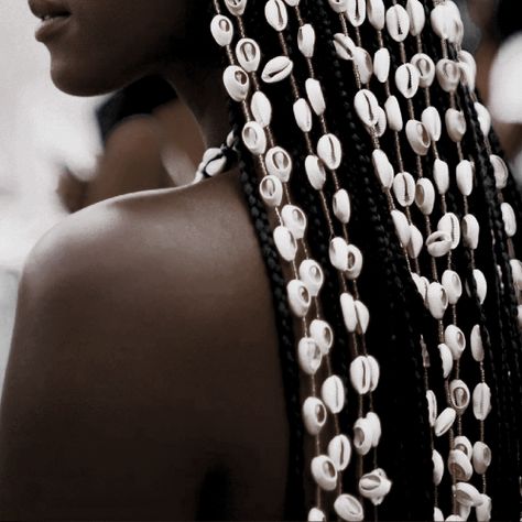 Braids With Seashells Black Women, Black Aphrodite Aesthetic, Black Mermaid Aesthetic, Black Mermaids, African Mermaid, Culture Aesthetic, Black Siren, Mermaid Core, African Princess