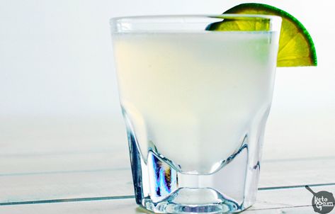 Kamikaze Shot: Low Carb & Sugar-Free [Recipe] - KETOGASM Kamikaze Shot, Low Carb Alcoholic Drinks, Low Carb Cocktails, Keto Cocktails, Desserts Keto, Low Carb Drinks, Keto Drink, Ketogenic Lifestyle, Keto Diet Menu