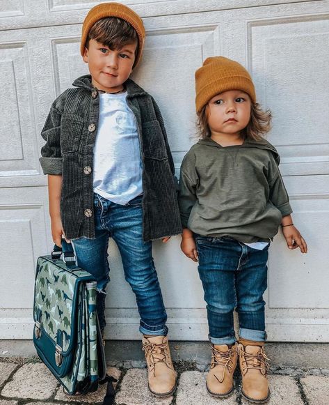 Hipster Kids Fashion, Hipster Kid, Negative Comments, Fashion Kids, Boy Fashion, Childrens Clothes, Cape, Back To School, Kids Fashion