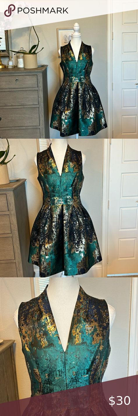 Vince Camuto | Teal Gold Metallic Fit & Flare Dress | Size 6 Clothing Sales, Clothing Business, Semi Formal Dresses, Teal And Gold, Metallic Dress, Cocktail Dress Party, Fit And Flare Dress, Fit Flare Dress, Fit & Flare